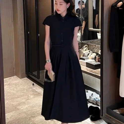 2024 Ladies fashion French dress Hepburn style commuter dress elegant solid color short sleeved umbrella skirt 3